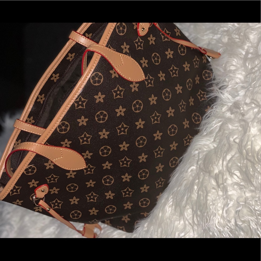 🚫SOLD!!🚫 Purse
